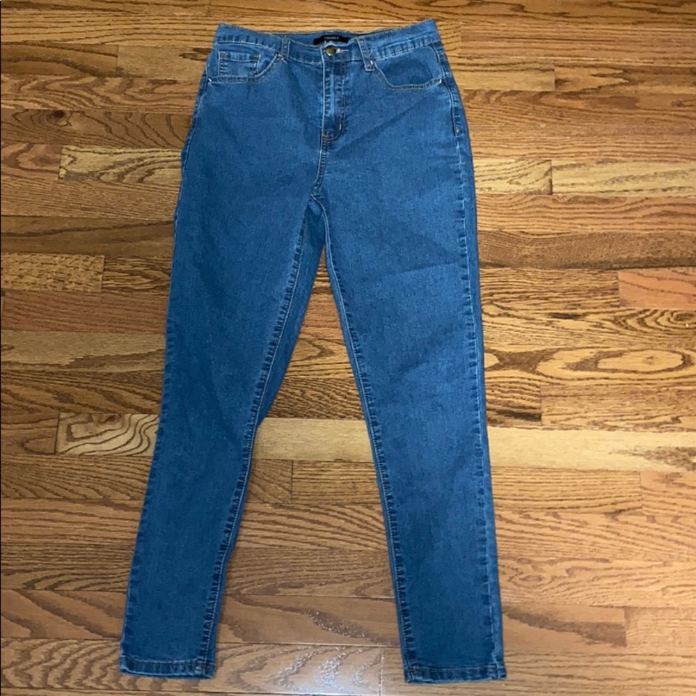 Super high waisted and skinny